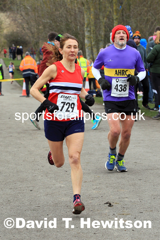 Senior women and veteran women and men over-50s NECAA Road Relay Champs., Hetton Lyons Park, Hetton le Hole, County Durham. Photo: David T. Hewitson/Sports for All Pics